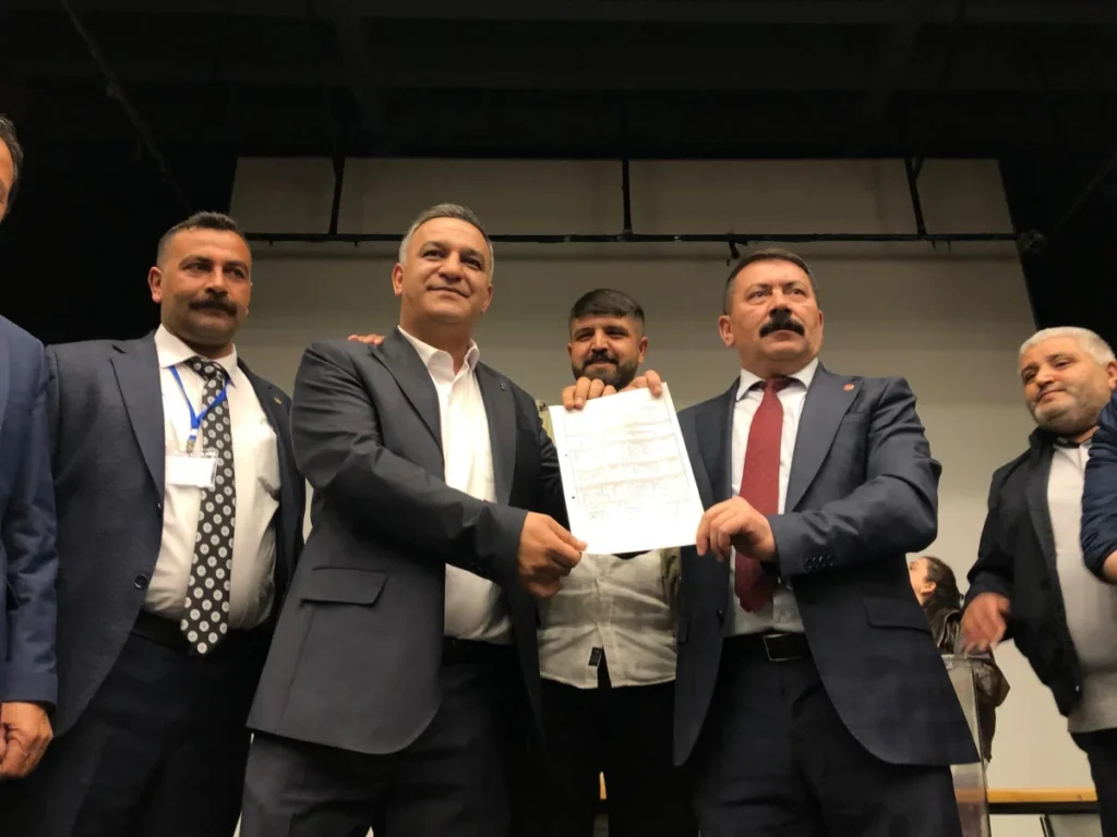 Kars ESOB seçiminde Murat Bakırhan yeniden başkan seçildi