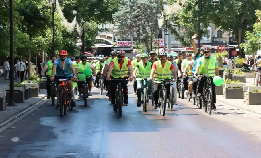 Şanlıurfa’da sağlıklı yaşam için pedal çevirdiler