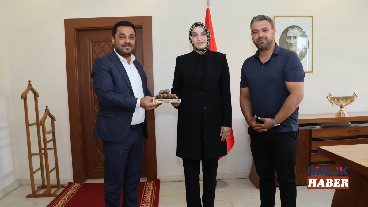 Ağaçören Heyeti Sarıyahşi Kaymakamı Arıkan’ı Ziyaret Etti