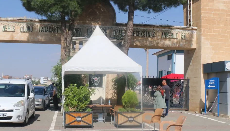 Batman asri mezarlığı’nda kanlı saldırı: 3 kişi hayatını kaybetti