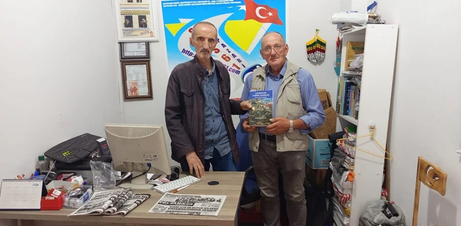 Gazeteci-Yazar Kamil Bayraktar’ın 23 yıllık emeği kitap oldu