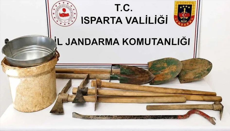 Isparta’da kaçak kazı operasyonu!