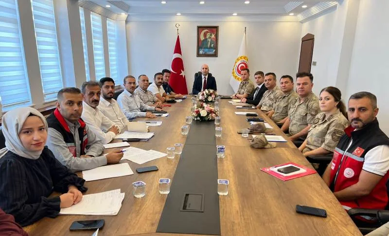 Kadına yönelik şiddet ve çocuk hizmetleri Ceylanpınar’da değerlendirildi