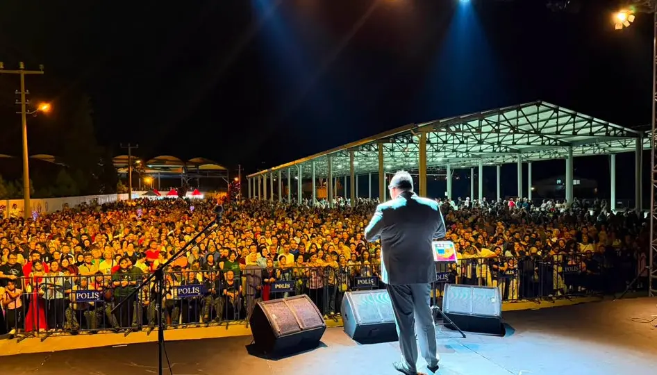 Keçiborlu’da gül ve lavanta festivali coşkusu yaşandı