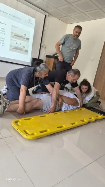 Rize İl Sağlık Müdürlüğü ekiplerince PAKUT’a eğitim verildi