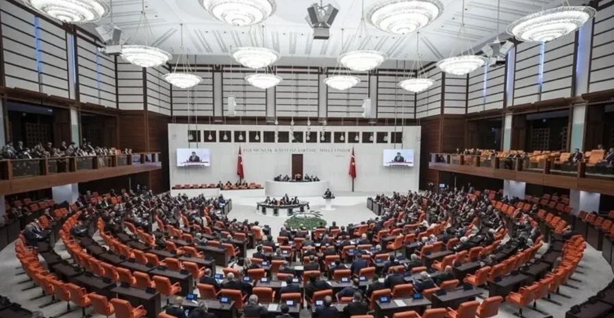 TBMM komisyonları yaz döneminde de mesai yapacak