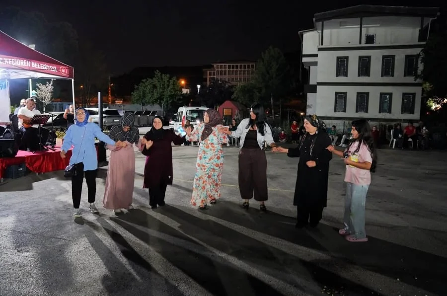Bağlum Mesire Alanı’nda park konseri coşkusu yaşandı