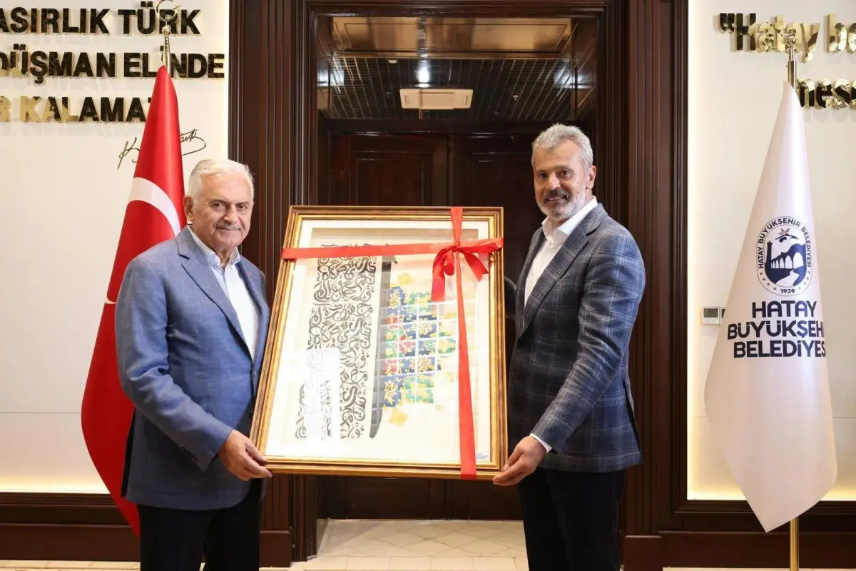 Binali Yıldırım HBB Başkanı Öntürk’ü ziyaret etti