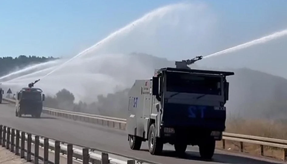Bu kez TOMA’lar eyleme değil, alevlere müdahale etti