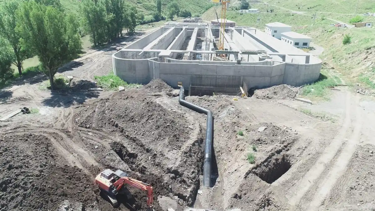Kars’ta Atıksu Toplama ve Arıtma Tesisi çalışmaları devam ediyor