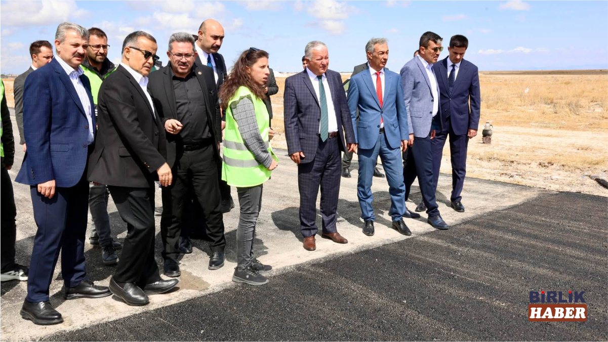 Eskil-Şabanlı Yolunda Asfalt Çalışması Sürüyor