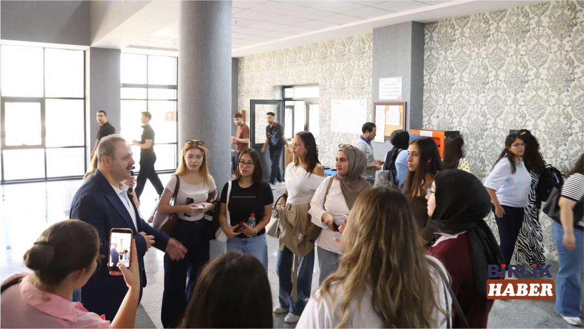 Rektör Arıbaş öğrencileri dinledi: Kapımız her zaman açık