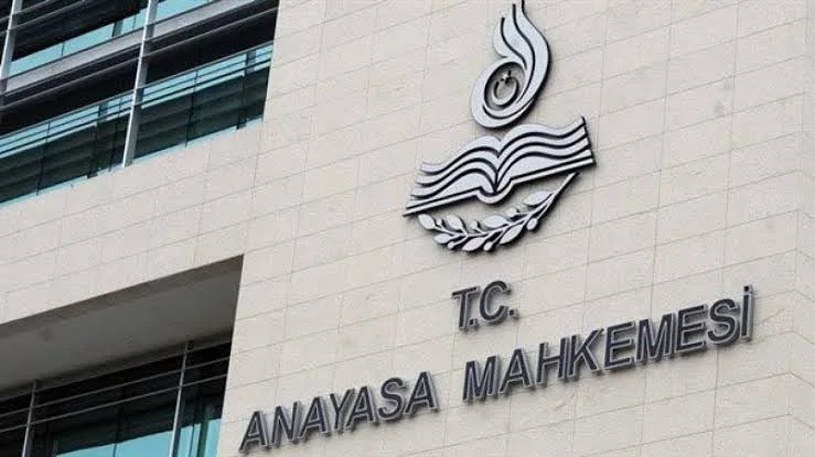 Yeni Parti’nin ismine ilişkin itiraz AYM’de