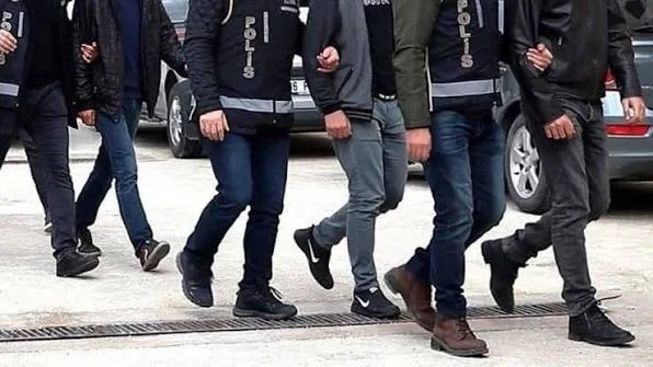 Bolu Belediyesi’ne operasyon: 4 kişi gözaltına alındı