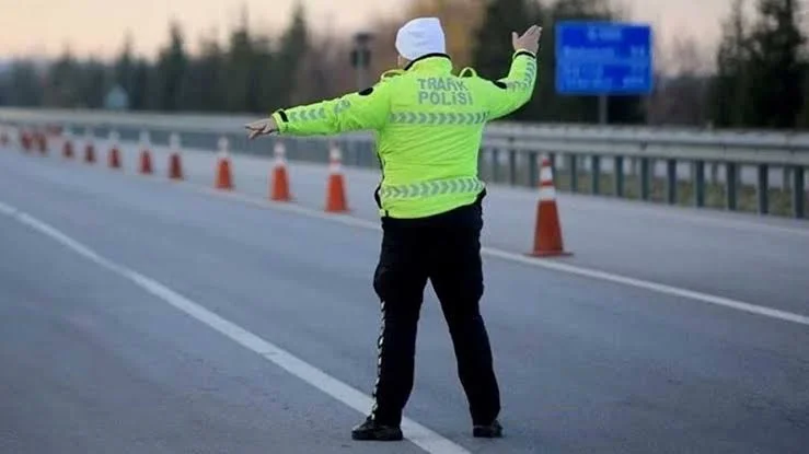İstanbul’da Cumhuriyet Bayramı provası: Vatan Caddesi trafiğe kapatıldı
