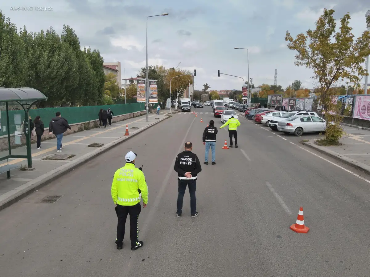 Kars’ta 29 Ekim’de bu yollar trafiğe kapatılacak