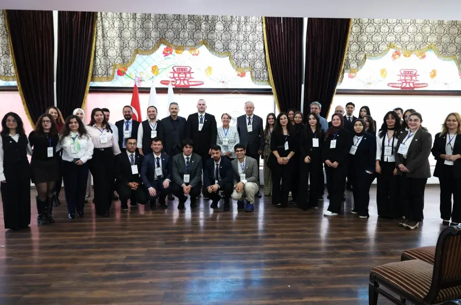 Keçiören’de gençler bağımlılıkla mücadeleyi ele aldı