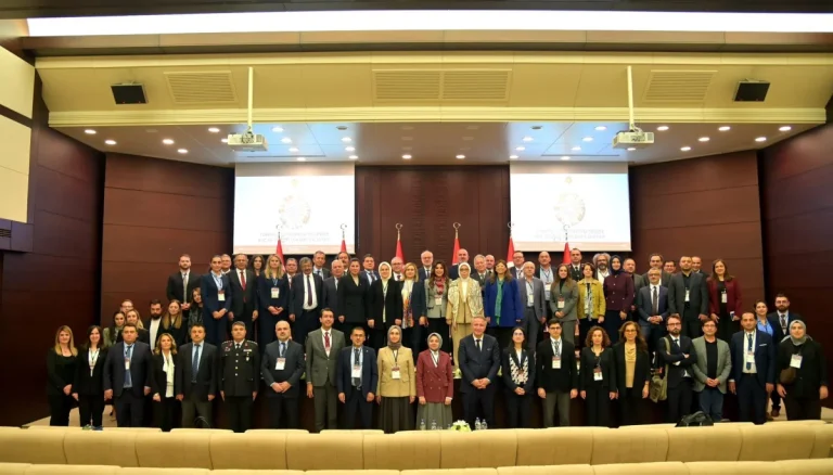 Prof. Dr. Kamer Cumhurbaşkanlığı’nda:  Suç ve Şiddeti Önleme Çalıştayı’ında konuştu