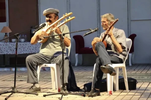 Yaşayan insan hazinesi Kaş’ta sahne aldı