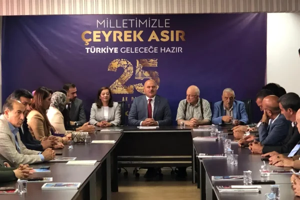 Kars’ta AK Parti’nin 25. kuruluş yıl dönümü: “Milletimizin değişim iradesinin adı olduk”