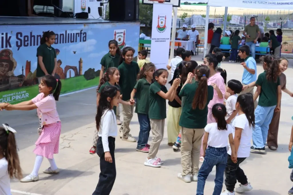 Şanlıurfa Büyükşehir’den çocuklara sanat ve eğlence dolu şenlik