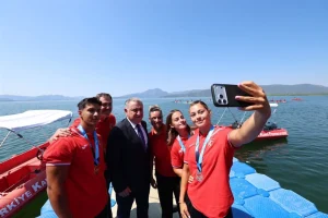 Bakan Dr. Osman Aşkın Bak Muğla’da