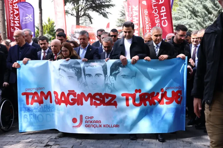 Çankaya Belediye Başkanı Hüseyin Can Güner ”Üç Fidan”ı andı