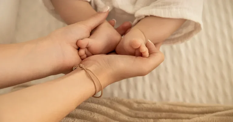 Sözleşmeli personele 24 haftalık doğum izni düzenlemesi
