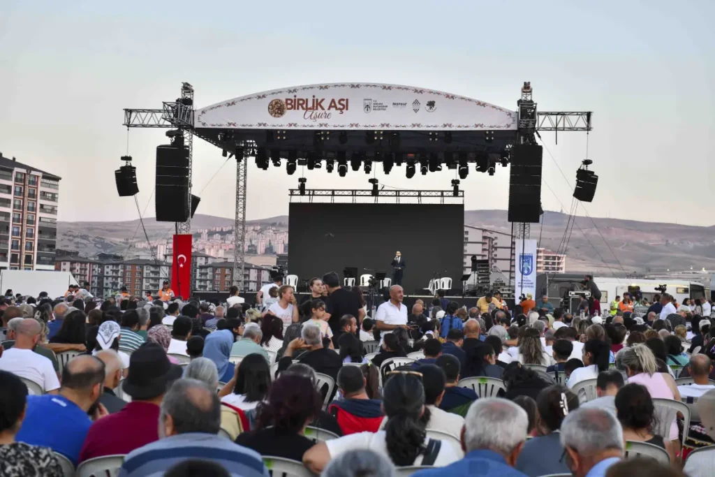 Başkentliler ABB’nin “Birlik Aşı: Aşure” etkinliğinde buluştu