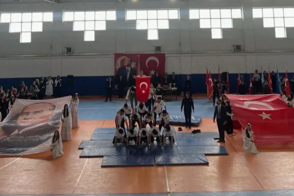 Akyaka’da 19 Mayıs Atatürk’ü Anma Spor Bayramı coşkulu bir programla kutlandı