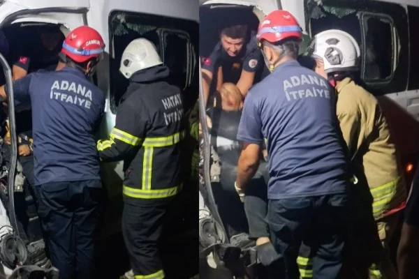 Servis minibüsü ile tır çarpıştı: 1 ölü 14 yaralı