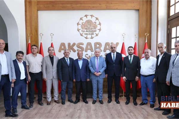Aksaray Valisi Murat Duru, MHP Heyetini Makamında Kabul Etti