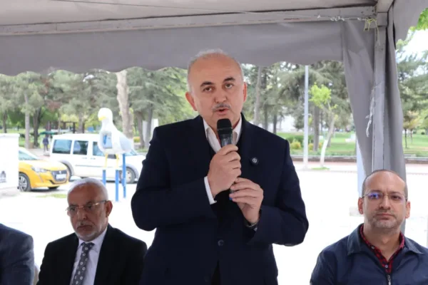 İlim Yayma Cemiyeti Malatya Şubesi Gazze yararına kermes açtı