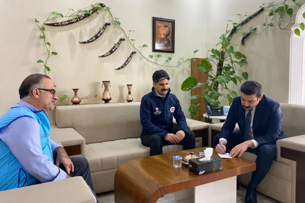 Arpaçay Kaymakamı Akköz’den Türkiye Diyanet Vakfı’na kurban bağışı