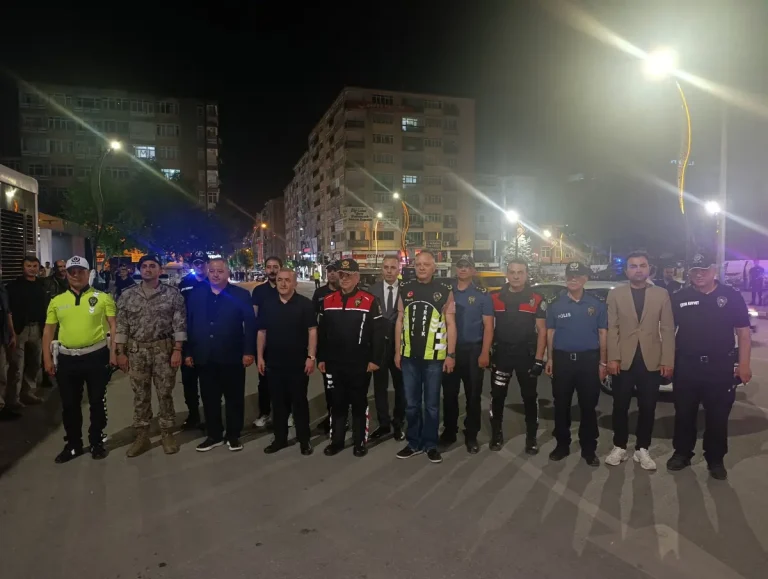 Vali Hatipoğlu ve Emniyet Müdürü Karan denetimleri yerinde takip etti
