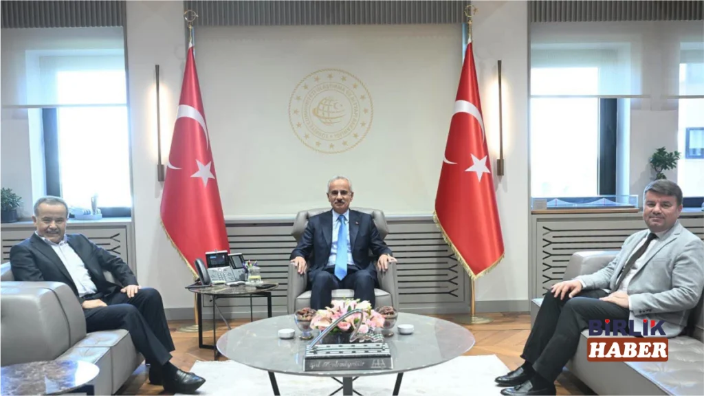 Dinçer ve Aydoğdu’ndan Bakan Uraloğlu’na Ziyaret