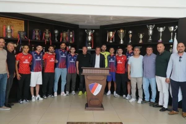 Düzcespor yeni sezon için 10 futbolcuyla anlaştı