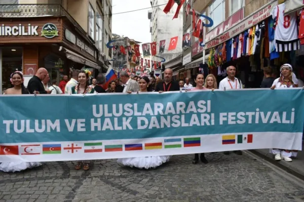 15. Tulum ve Halk Oyunları Festivali Pazar’da coşkuyla başladı