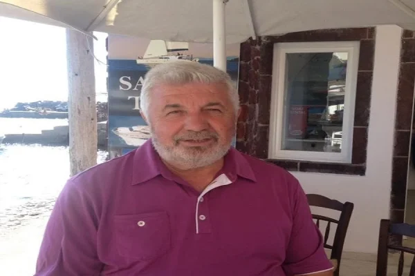Dr. Burhan Kara hayatını kaybetti