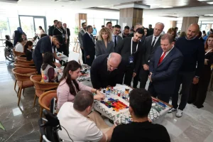 Serebral palsili gençler Çanakkale’deki pilot kamp buluşmasında moral buldu