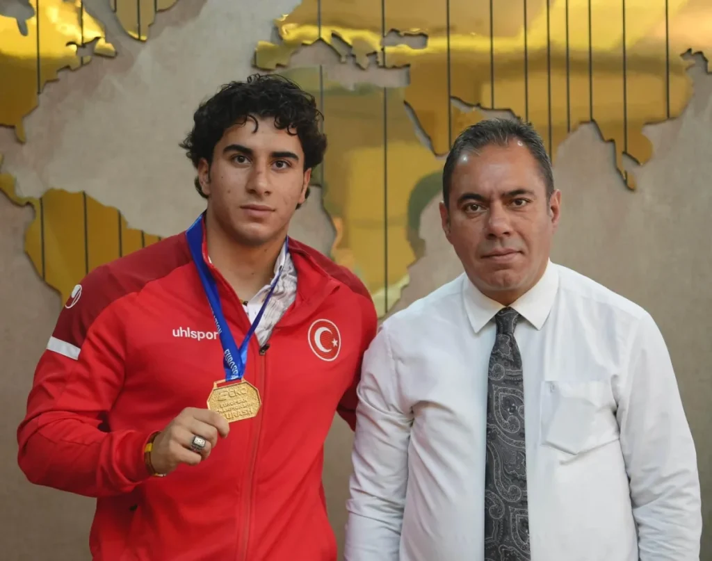 Başkan Senger, Avrupa Şampiyonu Diyar Savcı’yı ağırladı