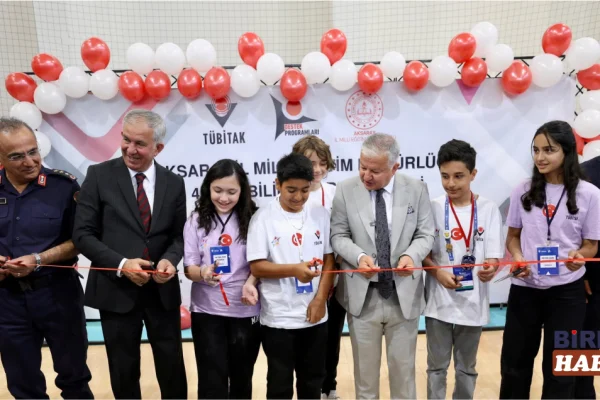 Aksaray’da TÜBİTAK 4006-C Bilim Fuarları Festivali Coşkuyla Başladı
