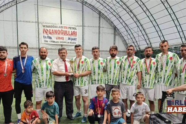 Ağaçören İlçe Milli Eğitim Futbol Takımı Turnuvayı 2. Tamamladı