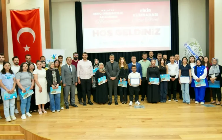 Malatya’da genç girişimciler ödüllerini aldı