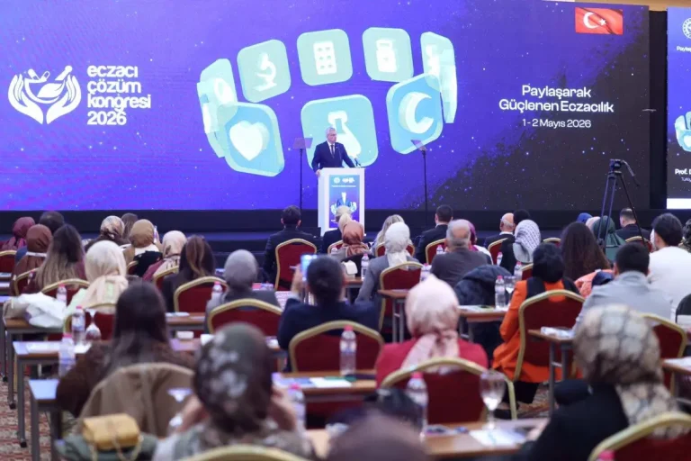 Bakan Memişoğlu’nun Katılımı İle Eczacılık ‘ta Sorunlar Ele Alındı