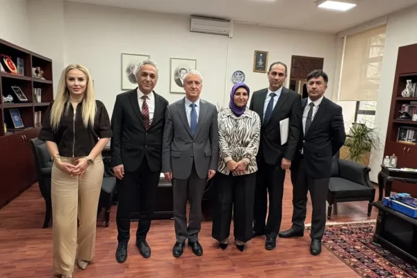 HEKİMSEN ve AL-KON’dan YÖK’te kritik temas: “Nitelikli hekim yetiştirmek, sağlık sisteminin beka meselesidir”