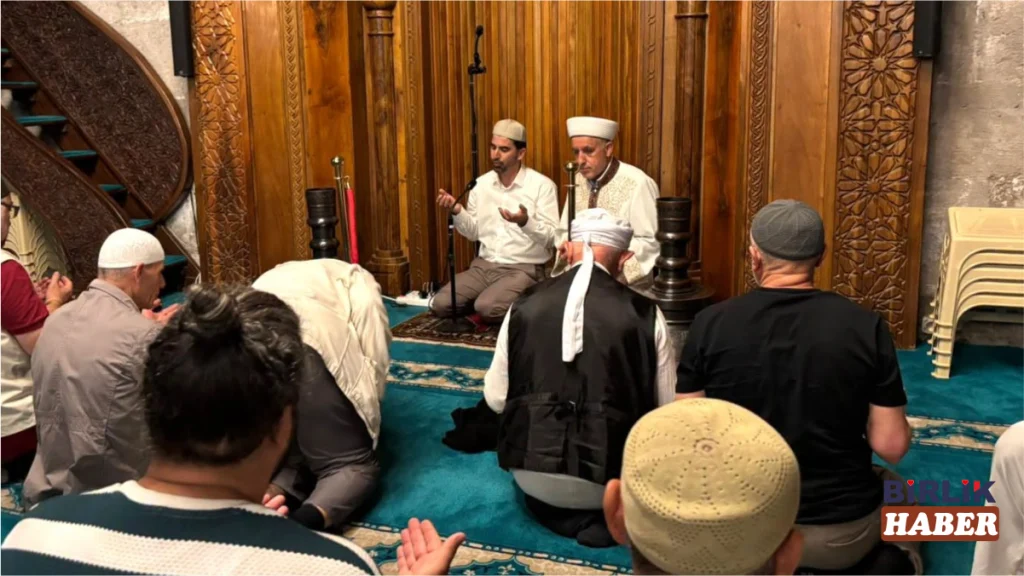 Aksaray Ulu Cami’de Mevlid-i Nebi Haftası buluşması