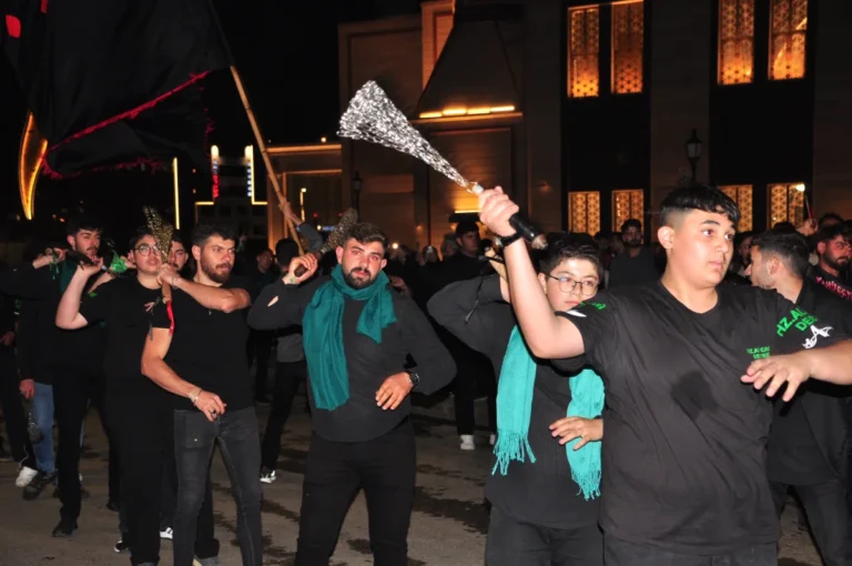 Kars’ta Tasua yürüyüşü düzenlendi