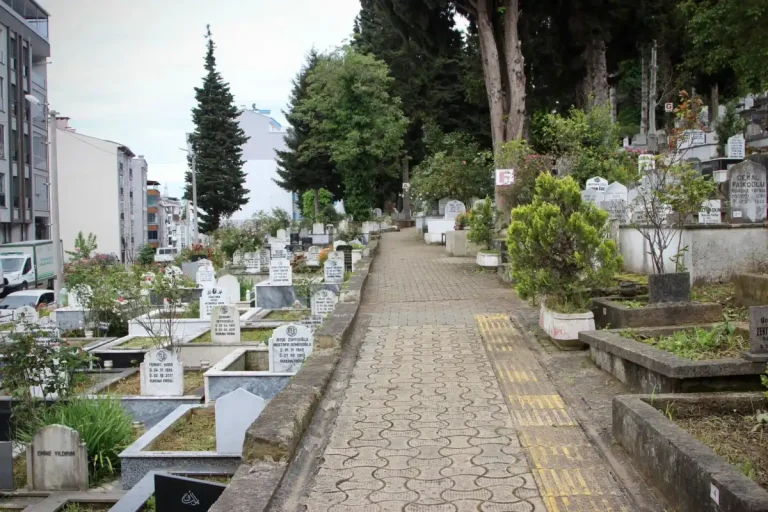 Giresun’da bayram boyunca mezarlıklar ziyaret edildi