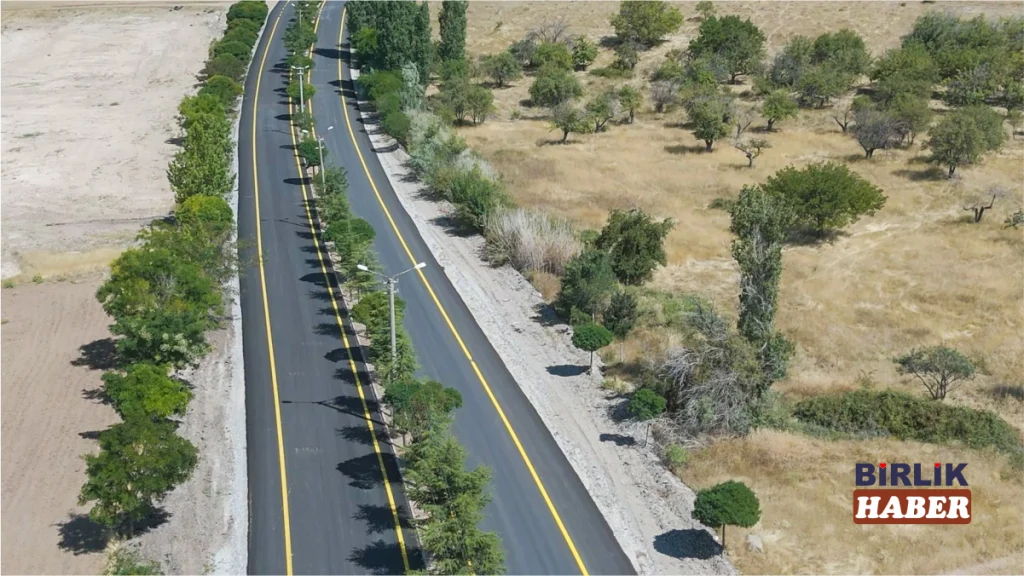 Ağaçören-Camili yolunda asfalt çalışması tamamlandı